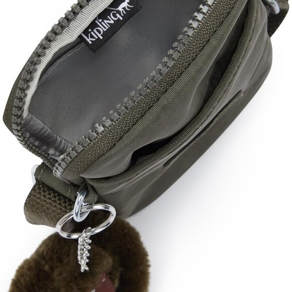 Women's Lightweight Water-Resistant Crossbody Bag - Perfect for Everyday Use - Picture 3 of 3